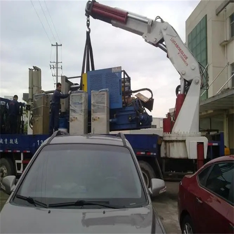 板桥镇吊车救援小汽车怎么吊