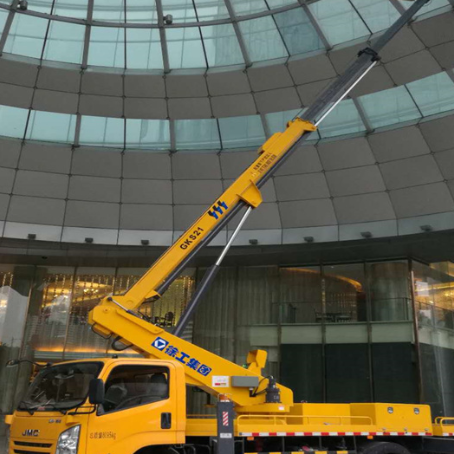 板桥镇附近高空作业车租赁｜安全设备租赁｜高空安装|工程定制化方案｜亿立达设备租赁